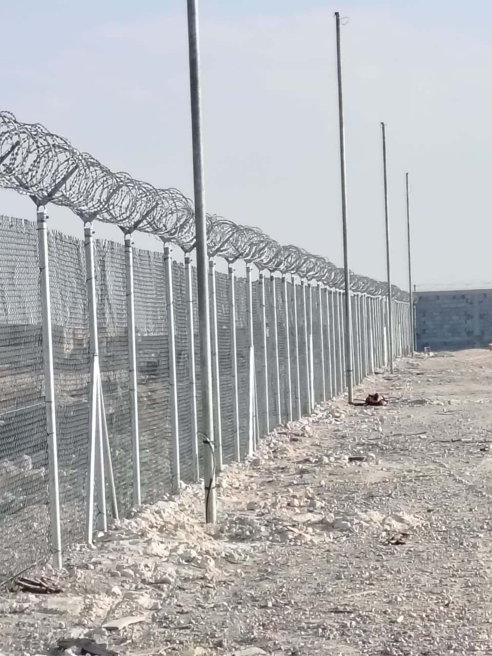 شبوك أسلاك شائكة